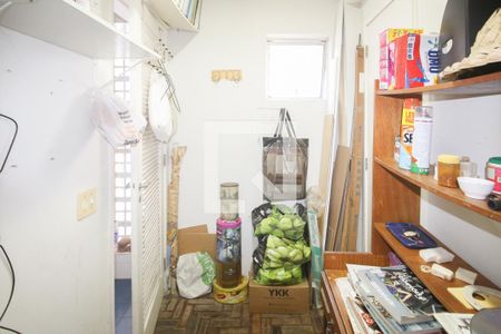 Apartamento à venda com 74m², 2 quartos e 1 vagaQuarto de  Serviço