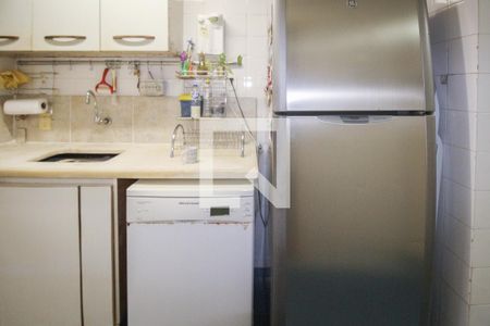 Apartamento à venda com 74m², 2 quartos e 1 vagaCozinha