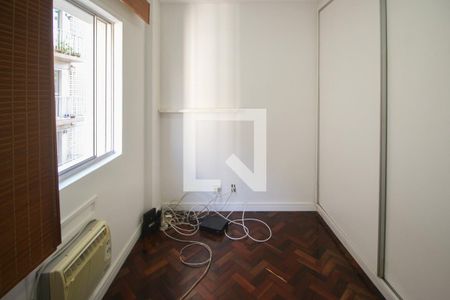 Apartamento à venda com 74m², 2 quartos e 1 vagaQuarto 2