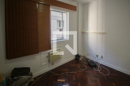Apartamento à venda com 74m², 2 quartos e 1 vagaQuarto 2