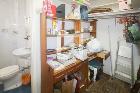 Apartamento à venda com 74m², 2 quartos e 1 vagaQuarto de  Serviço