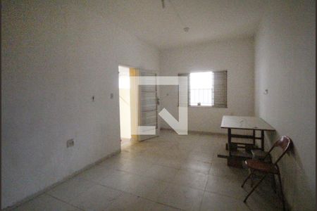 Casa para alugar com 240m², 3 quartos e 5 vagasDepósito
