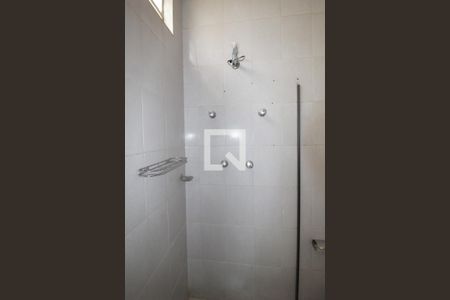 Casa para alugar com 240m², 3 quartos e 5 vagasBanheiro