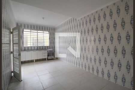 Casa para alugar com 240m², 3 quartos e 5 vagasCozinha
