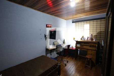 Quarto 1 de casa para alugar com 2 quartos, 180m² em Vila Constança, São Paulo