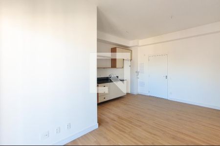 Sala/Cozinha de apartamento para alugar com 2 quartos, 73m² em Cerqueira César, São Paulo
