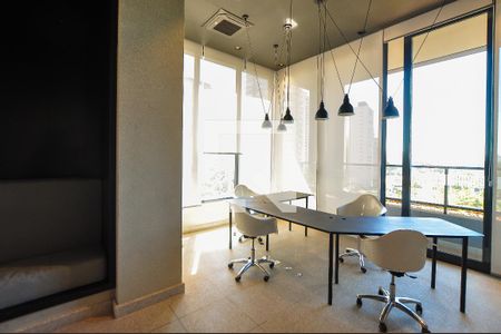 Apartamento à venda com 73m², 2 quartos e 1 vagaÁrea comum