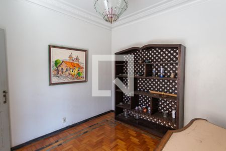 Sala 1 de casa para alugar com 7 quartos, 324m² em Floresta, Belo Horizonte