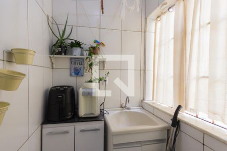 Apartamento à venda com 52m², 2 quartos e 1 vagaCozinha e Área de Serviço