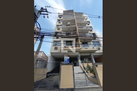 Apartamento para alugar com 126m², 3 quartos e 1 vaga Apartamento para alugar com 126m², 3 quartos e 1 vagaFachada do Condomínio - Plaquinha Quinto Andar