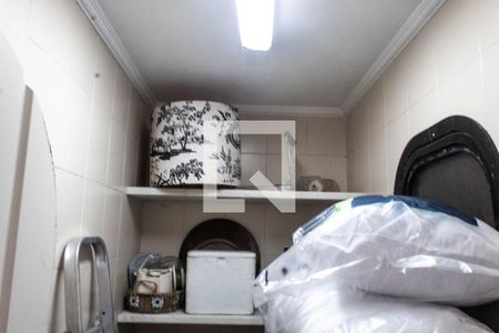 Apartamento para alugar com 600m², 5 quartos e sem vaga Apartamento para alugar com 600m², 5 quartos e sem vagaDespensa