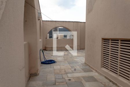 Apartamento para alugar com 600m², 5 quartos e sem vaga Apartamento para alugar com 600m², 5 quartos e sem vagaTerraço