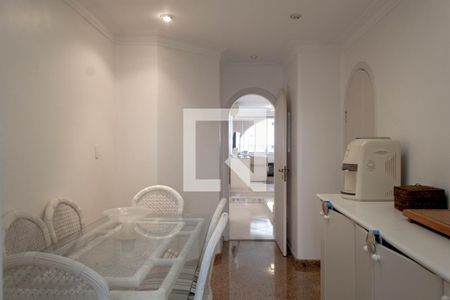 Apartamento para alugar com 600m², 5 quartos e sem vaga Apartamento para alugar com 600m², 5 quartos e sem vagaCozinha