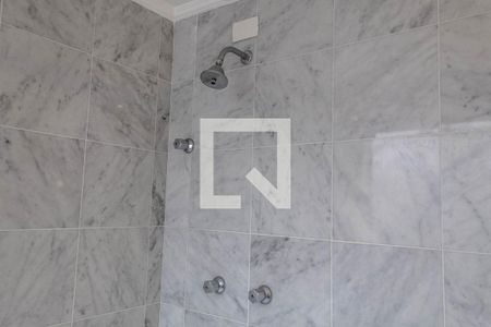 Apartamento para alugar com 600m², 5 quartos e sem vaga Apartamento para alugar com 600m², 5 quartos e sem vagaBanheiro da Suíte 4