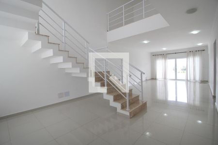 Sala de casa de condomínio para alugar com 3 quartos, 270m² em Aparecidinha, Sorocaba
