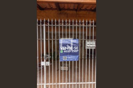 Casa à venda com 100m², 2 quartos e 3 vagas Casa à venda com 100m², 2 quartos e 3 vagasPlaquinha