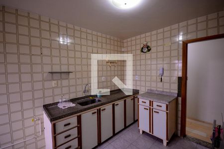 Apartamento para alugar com 65m², 2 quartos e 1 vagaCozinha