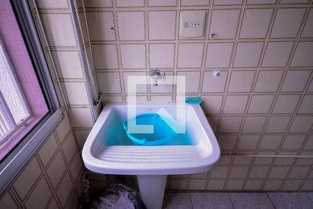 Apartamento para alugar com 65m², 2 quartos e 1 vagaArea de Serviço