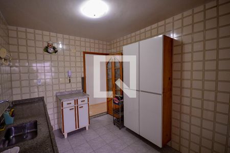 Apartamento para alugar com 65m², 2 quartos e 1 vagaCozinha