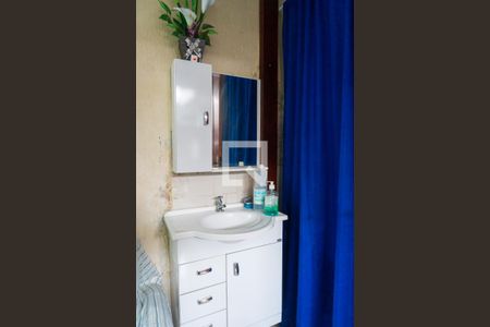 Casa à venda com 75m², 2 quartos e 2 vagas Casa à venda com 75m², 2 quartos e 2 vagasEscritório