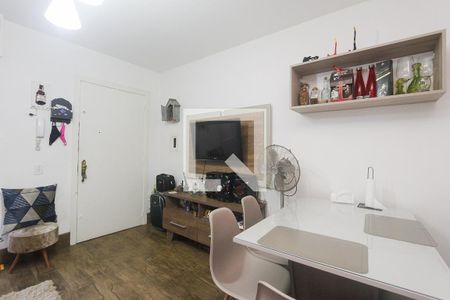 Sala de apartamento à venda com 1 quarto, 50m² em Morro Santana, Porto Alegre