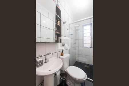 Banheiro de apartamento à venda com 1 quarto, 50m² em Morro Santana, Porto Alegre