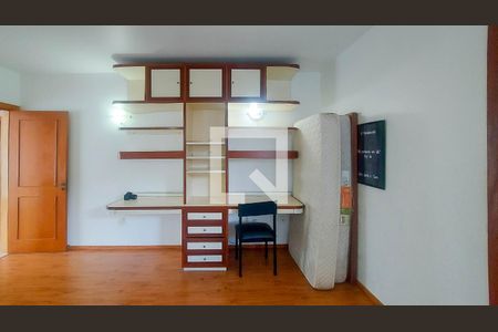 Quarto 1 de casa à venda com 4 quartos, 280m² em Vila Ipojuca, São Paulo