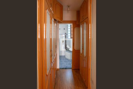 Casa à venda com 280m², 4 quartos e 5 vagas Casa à venda com 280m², 4 quartos e 5 vagasSuíte 1