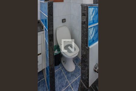 Casa à venda com 280m², 4 quartos e 5 vagas Casa à venda com 280m², 4 quartos e 5 vagasBanheiro da Suíte 1