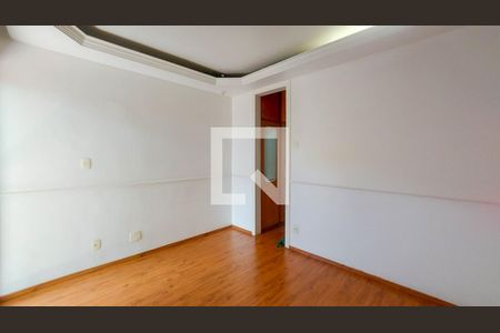 Casa para alugar com 4 quartos, 280m² em Vila Ipojuca, São Paulo
