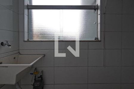 Apartamento à venda com 68m², 3 quartos e 1 vagaÁrea de Serviço