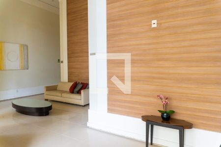 Apartamento para alugar com 81m², 3 quartos e 1 vaga Apartamento para alugar com 81m², 3 quartos e 1 vagaHall social