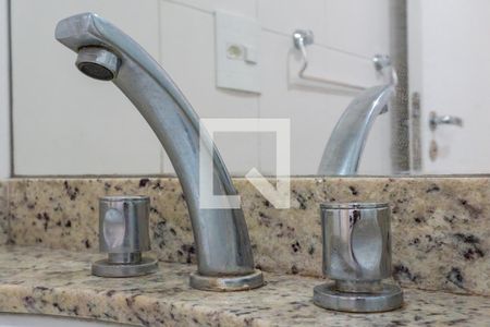 Apartamento para alugar com 81m², 3 quartos e 1 vaga Apartamento para alugar com 81m², 3 quartos e 1 vagaBanheiro da Suíte Torneira