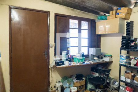 Casa à venda com 380m², 4 quartos e 4 vagasQuarto de Serviço