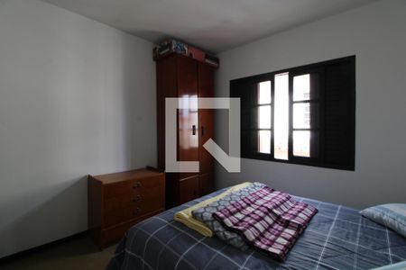 Casa à venda com 115m², 3 quartos e 2 vagasSuíte