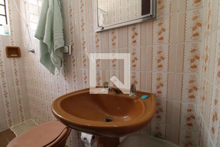 Casa à venda com 115m², 3 quartos e 2 vagasPia banheiro da suíte