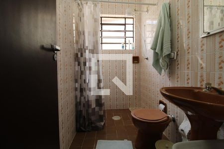 Casa à venda com 115m², 3 quartos e 2 vagasBanheiro da suíte