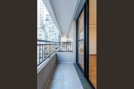 Studio à venda com 22m², 1 quarto e sem vaga Studio à venda com 22m², 1 quarto e sem vagaVaranda