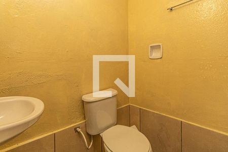 Casa à venda com 194m², 3 quartos e 2 vagasBanheiro 2
