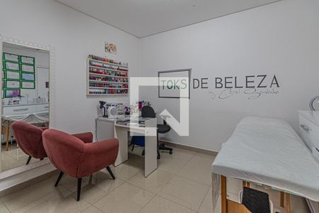 Casa à venda com 194m², 3 quartos e 2 vagasQuarto 2