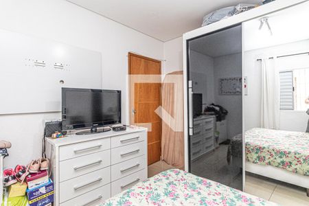 Casa à venda com 194m², 3 quartos e 2 vagasQuarto 1