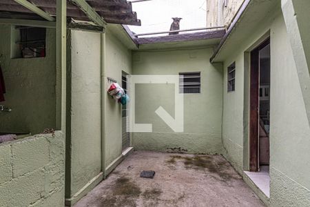 Casa à venda com 194m², 3 quartos e 2 vagasQuintal