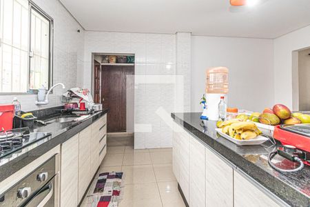 Casa à venda com 194m², 3 quartos e 2 vagasCozinha 1