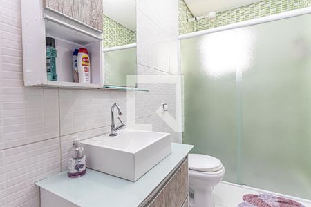 Casa à venda com 194m², 3 quartos e 2 vagasBanheiro 1