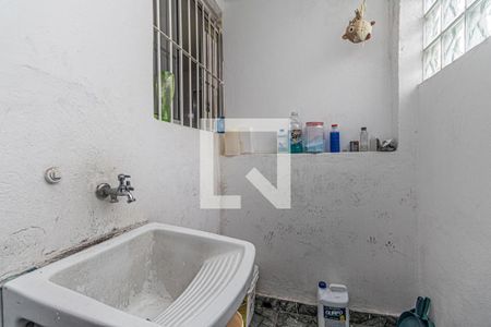 Casa à venda com 194m², 3 quartos e 2 vagasÁrea de Serviço 1