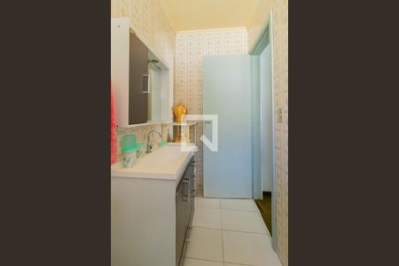 Casa de condomínio à venda com 158m², 3 quartos e 2 vagas Casa de condomínio à venda com 158m², 3 quartos e 2 vagasBanheiro