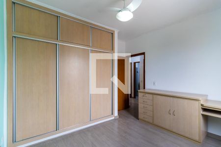 Quarto 1 de apartamento para alugar com 2 quartos, 64m² em Vila Itapura, Campinas