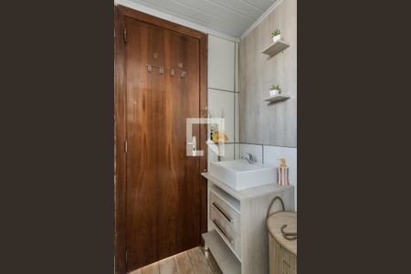 Apartamento à venda com 52m², 2 quartos e 1 vaga Apartamento à venda com 52m², 2 quartos e 1 vagaBanheiro