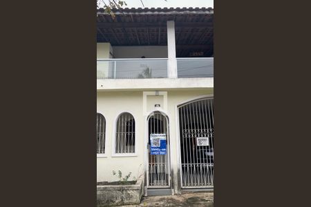 Casa à venda com 360m², 3 quartos e 4 vagasFachada