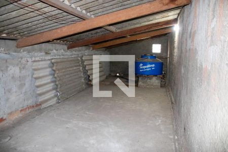 Casa à venda com 360m², 3 quartos e 4 vagasQuintal